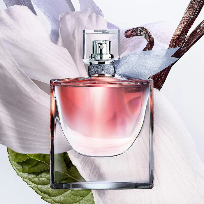 Lancôme La Vie Est Belle Eau De Parfum with Vanilla Bean & Iris