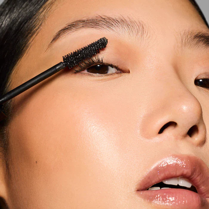 Fenty Beauty by Rihanna  Mini Hella Thicc Volumizing Mascara